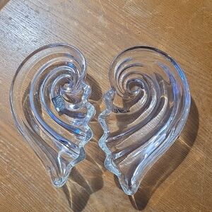 Mikasa Clear Glass Swirl Art